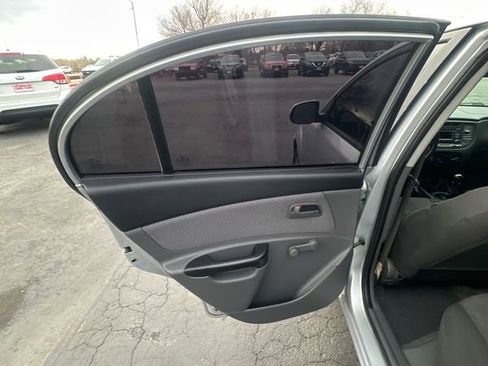 Used 2011 Kia Rio Sedan image 15