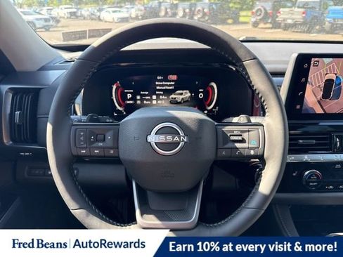 New 2026 Nissan Pathfinder SL AWD/4WD image 18