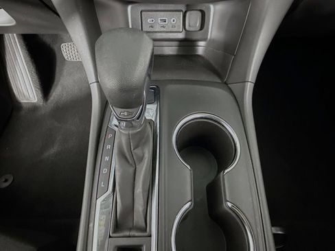 Used 2023 Chevrolet Equinox LT image 17