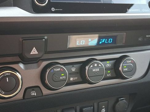 Certified 2023 Toyota Tacoma TRD Sport AWD/4WD image 17