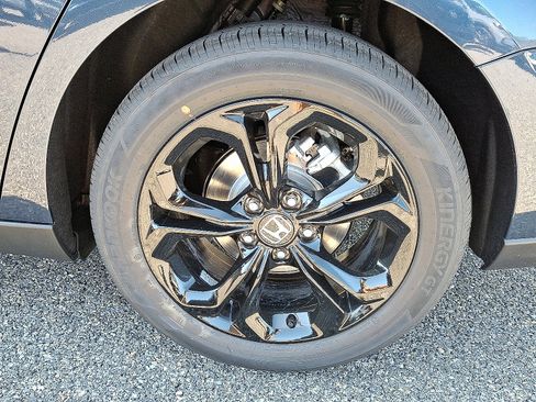 New 2025 Honda Accord SE image 5