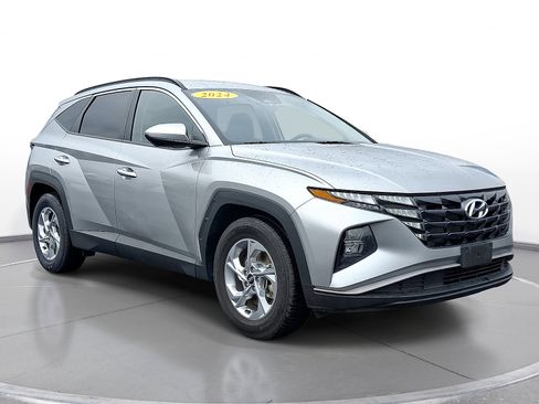 Used 2024 Hyundai Tucson SEL FWD image 1