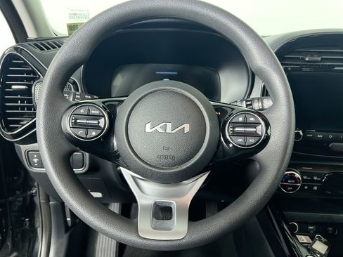 Certified 2024 Kia Soul LX w/ Option Group 015 image 17