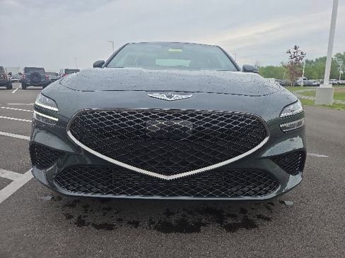 Used 2023 Genesis G70 2.0T w/ Sport Prestige Package RWD image 3