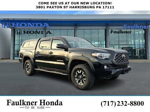 Used 2023 Toyota Tacoma TRD Off-Road image 1