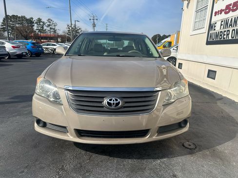 Used 2008 Toyota Avalon XL image 2