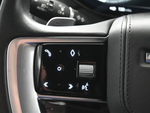 Used 2023 Land Rover Range Rover SE AWD/4WD image 18