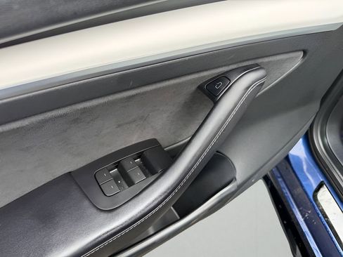 Used 2022 Tesla Model 3 Long Range image 23