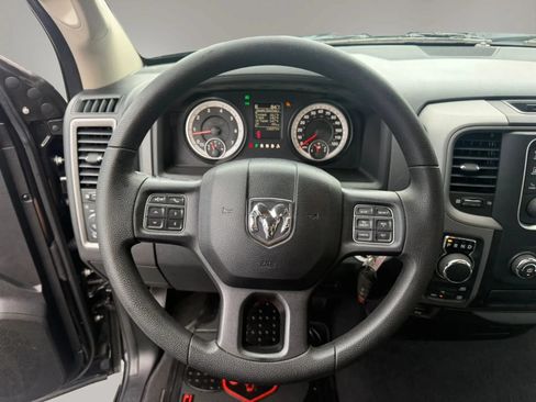 Used 2015 RAM 1500 Express w/ Black Ram 1500 Express Group AWD/4WD image 20