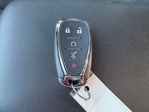 Used 2019 Chevrolet Equinox LT FWD image 28