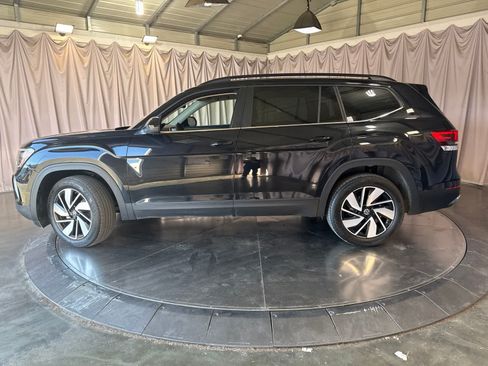 Used 2026 Volkswagen Atlas SE AWD/4WD image 8