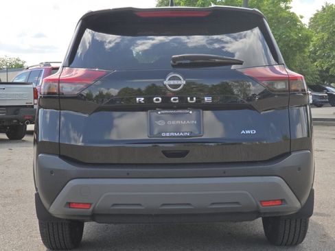 Used 2023 Nissan Rogue S AWD/4WD image 14