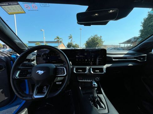 Used 2024 Ford Mustang Premium image 33