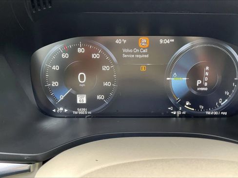 Used 2018 Volvo XC60 T8 Inscription w/ Advanced Package image 23