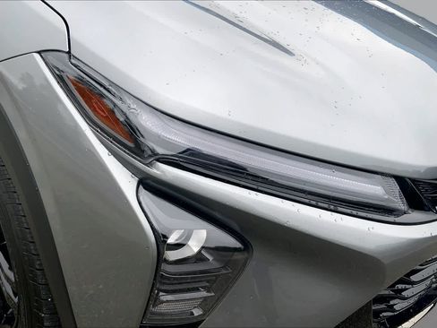 Used 2025 Chevrolet Trax ACTIV w/ Driver Confidence Package FWD image 28