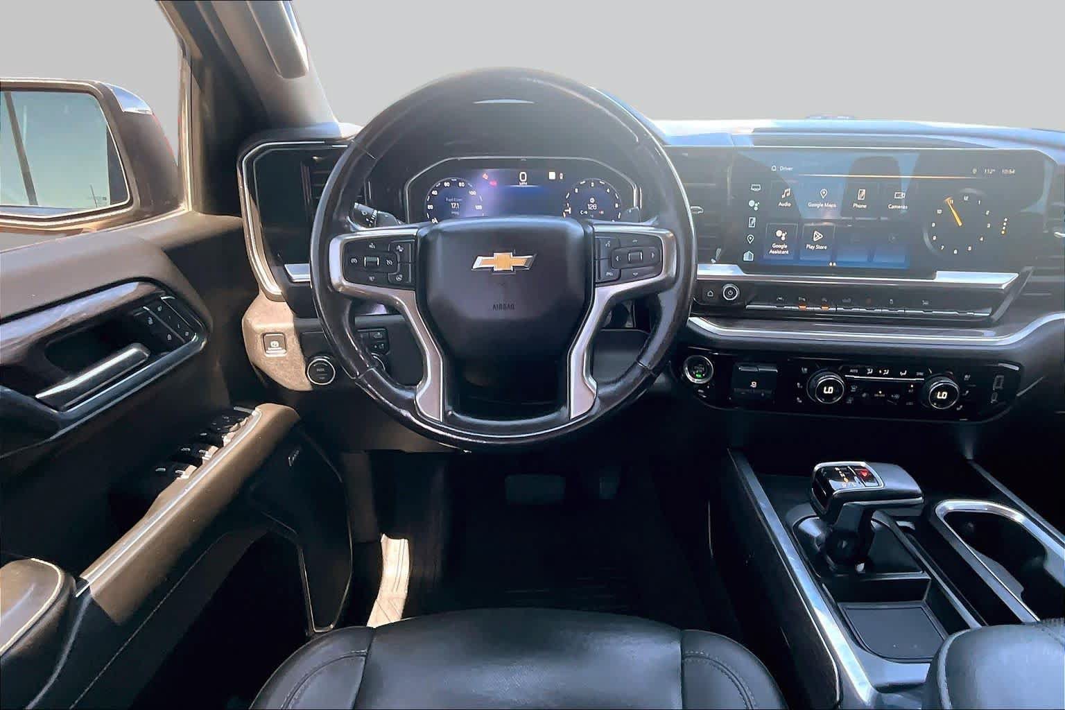 Used 2023 Chevrolet Silverado 1500 LTZ RWD image 6