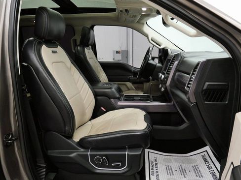 Used 2020 Ford F250 Limited w/ FX4 Off-Road Package image 17