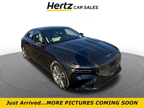 Used 2025 Genesis G70 2.5T image 1