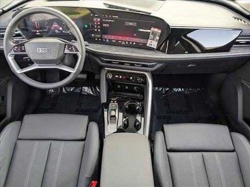Certified 2025 Audi Q5 Premium Plus w/ Premium Plus AWD/4WD image 14