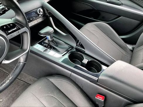 Used 2021 Hyundai Elantra SEL w/ Convenience Package image 17