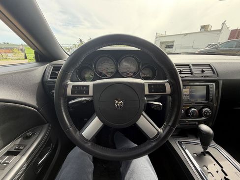 Used 2010 Dodge Challenger SRT8 w/ SRT Option Group II RWD image 15