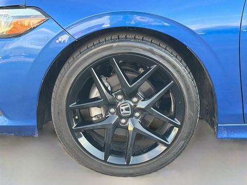 Used 2023 Honda Civic Sport image 28