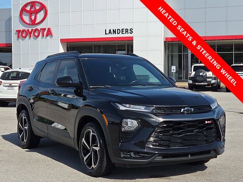 Used 2022 Chevrolet TrailBlazer RS FWD image 1