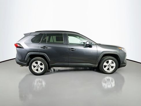 Used 2021 Toyota RAV4 XLE FWD image 7