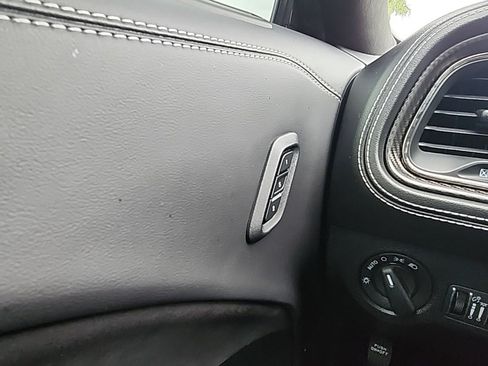 Used 2022 Dodge Challenger SRT Hellcat image 43