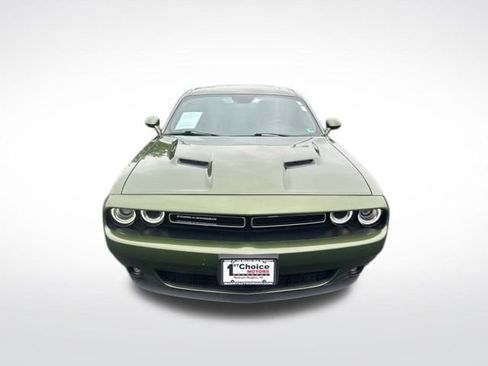 Used 2018 Dodge Challenger GT w/ Driver Convenience Group image 8