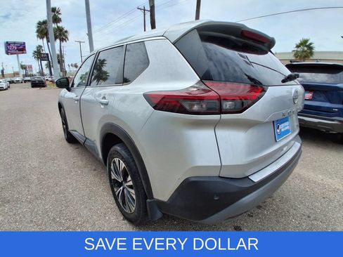 Used 2023 Nissan Rogue SV FWD image 5