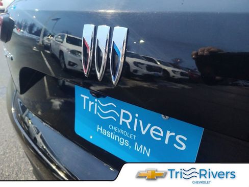 Used 2025 Buick Envision Preferred AWD/4WD image 11