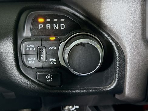 Used 2019 RAM 1500 Big Horn AWD/4WD image 20