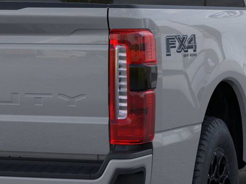 New 2025 Ford F250 XLT w/ Black Appearance Package image 21