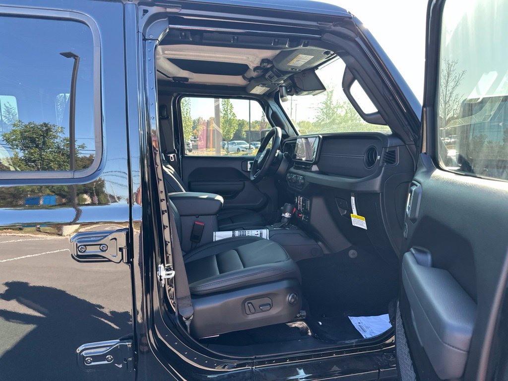 New 2026 Jeep Wrangler Unlimited Rubicon 392 AWD/4WD image 18