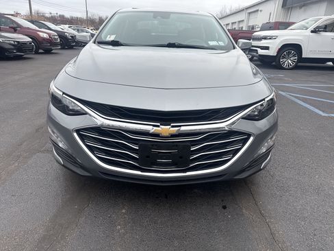 Used 2023 Chevrolet Malibu LT image 9