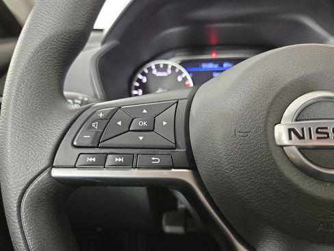 Used 2022 Nissan Altima 2.5 SV image 14