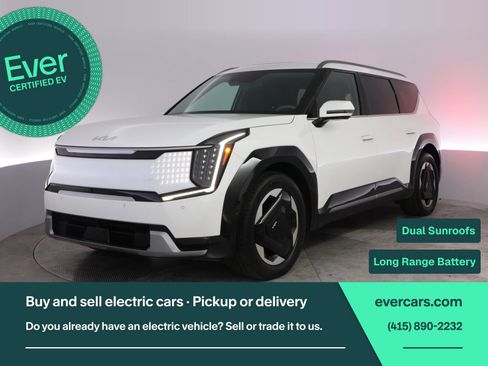 Used 2024 Kia EV9 Land AWD/4WD image 1
