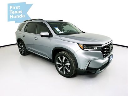 Used 2025 Honda Pilot Touring