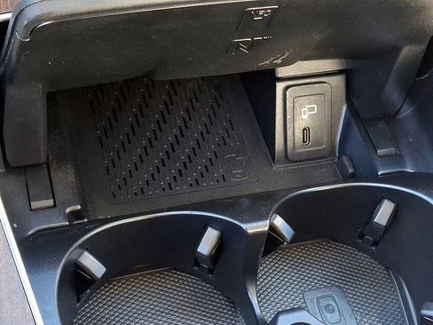 Certified 2020 Mercedes-Benz GLC 300 4MATIC image 25