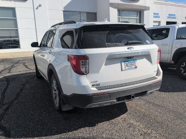 Used 2020 Ford Explorer XLT w/ Equipment Group 202A AWD/4WD image 6