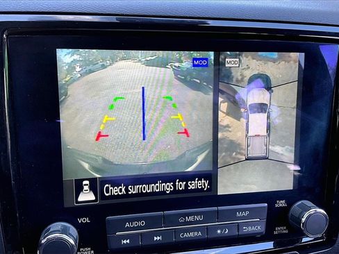 Used 2023 Nissan Frontier PRO-4X w/ Pro-4X Premium Package image 13