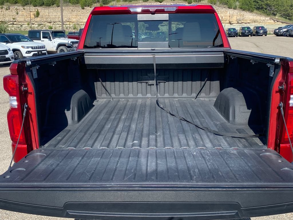 Used 2024 Chevrolet Silverado 1500 LT Trail Boss w/ LT Trail Boss Premium Package AWD/4WD image 24