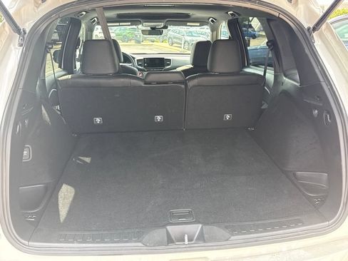 Used 2024 Honda Passport EX-L image 29