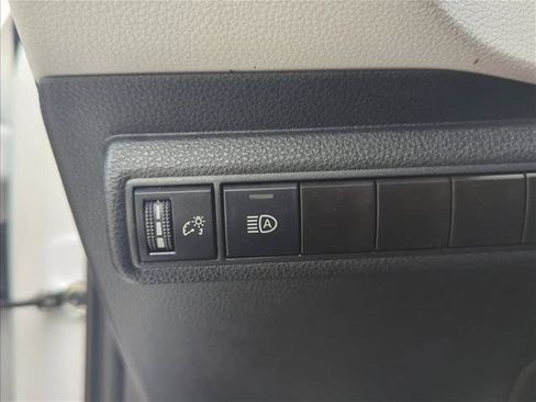 Certified 2024 Toyota Corolla SE FWD image 13