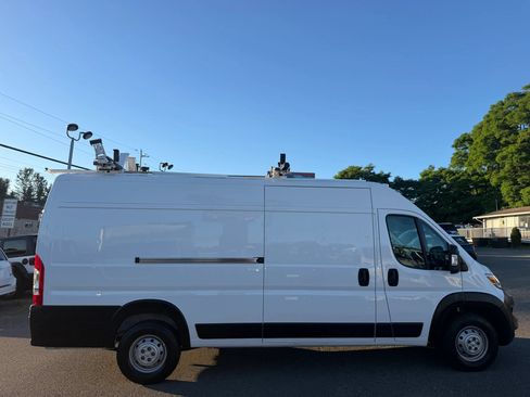 Used 2023 RAM ProMaster 3500 FWD image 8
