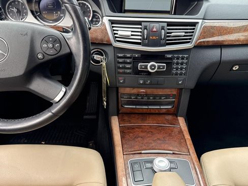 Used 2012 Mercedes-Benz E 350 Sedan image 30