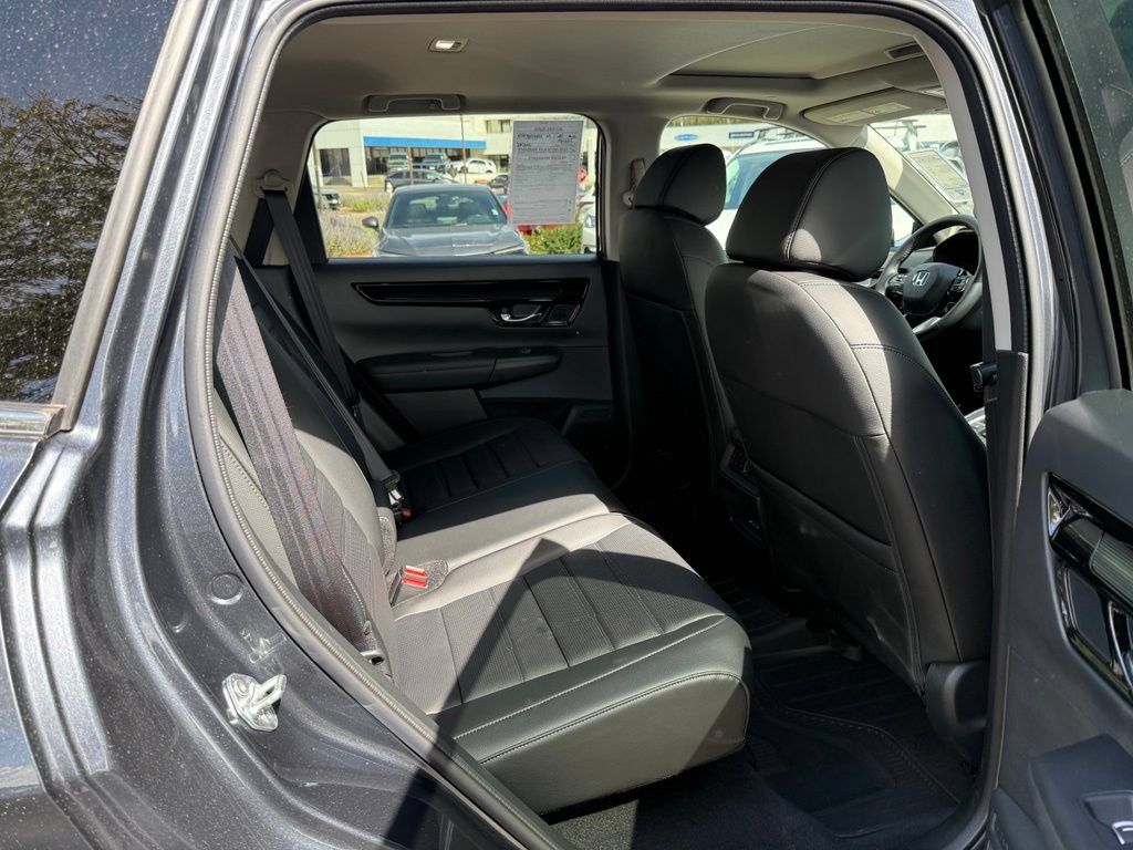 Used 2026 Honda CR-V EX-L image 16