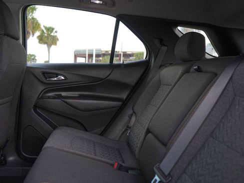 Used 2023 Chevrolet Equinox LT FWD image 14