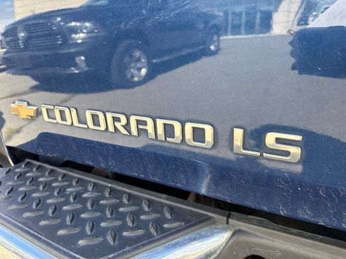 Used 2005 Chevrolet Colorado LS AWD/4WD image 10